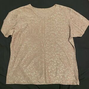 4/$20 | Embroidered Floral T shirt